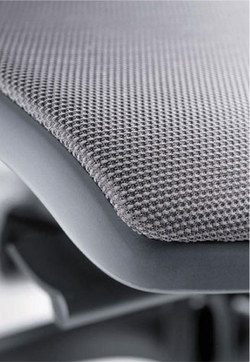 Illustration for article titled Pininfarina Xten Ergonomic Office Chair Makes Sedentary Look Speedy